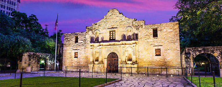 The front gate of the Alamo.